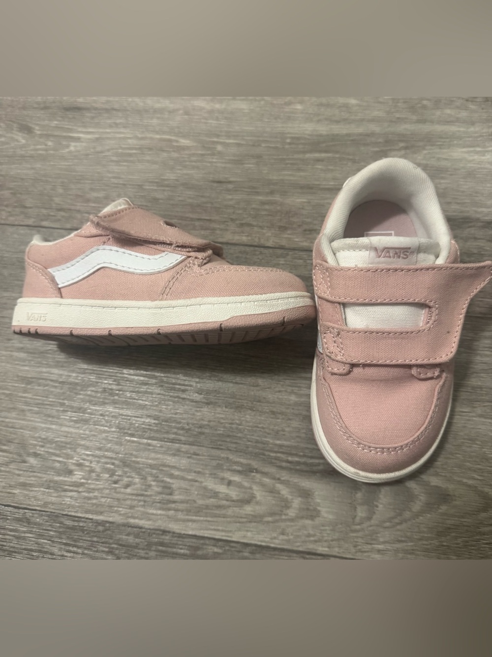 Vans Kids Pink Canvas Velcro Sneakers 6.5 Toddler girl